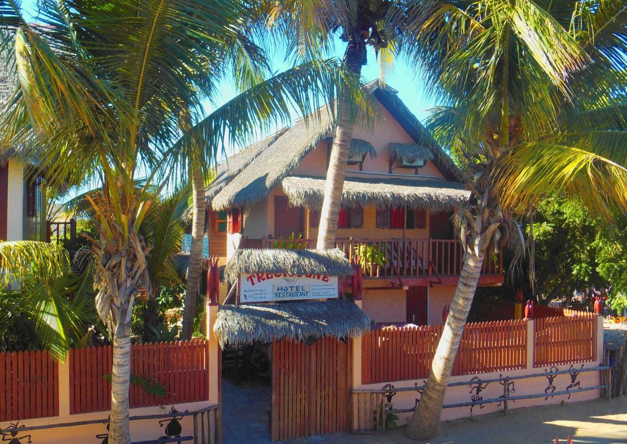 hotel trecicogne Morondava Exterior foto